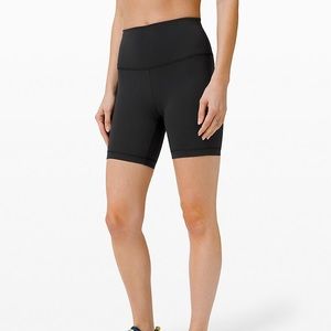 Lululemon Train HR Short 6”